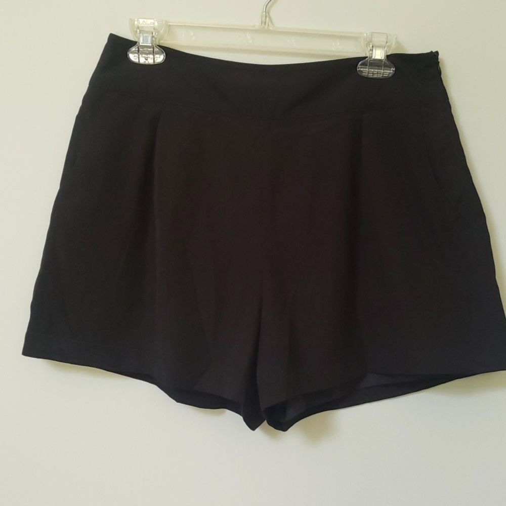 Anthropologie Sanctuary Shorts Womens L Black Tailored Office Going Out Minimal